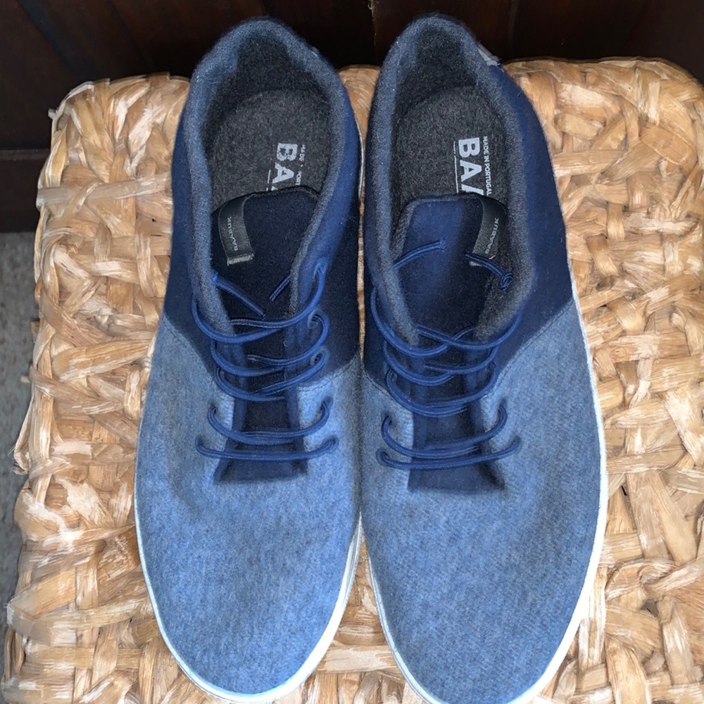 Baabuk Sky wooler  jean shoes